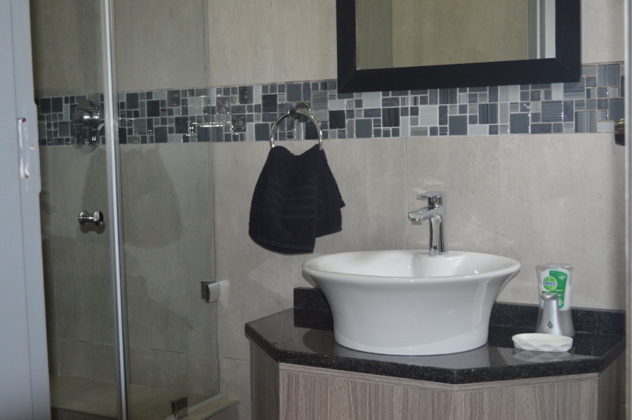 4 Bedroom Property for Sale in Wilkoppies North West